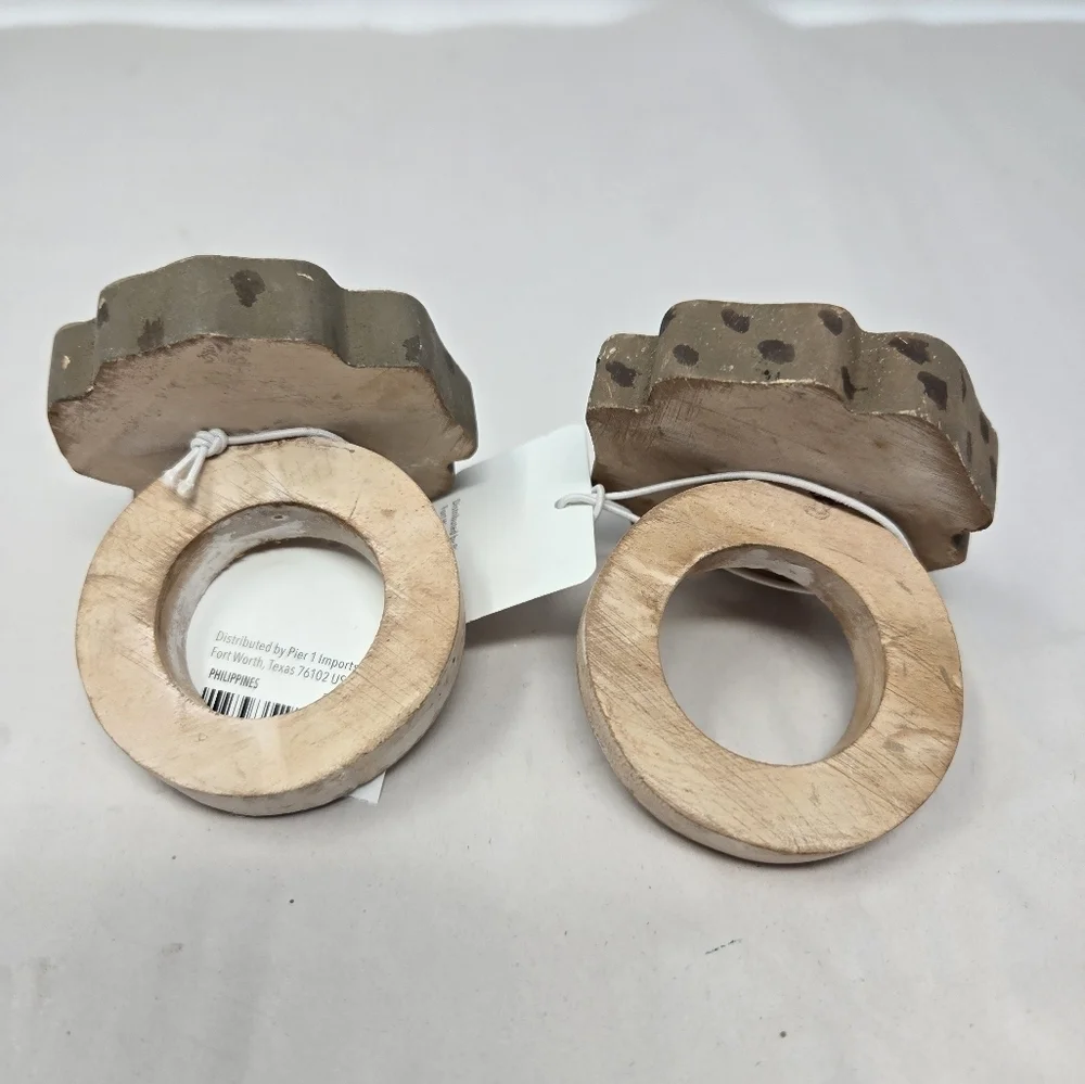 Pier 1 Set of Wooden Napkin Rings Flower Shape Carved Brown & Natural Wood